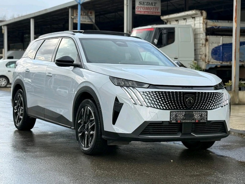 Peugeot 5008