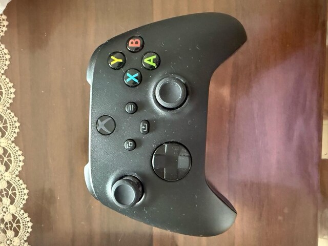 Xbox Wireless Controller – 9. Nesil