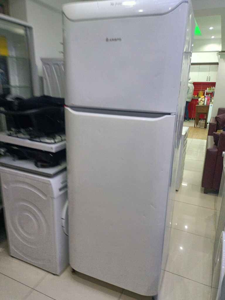 Ariston tertemiz No-Frost Buzdolabı - 2