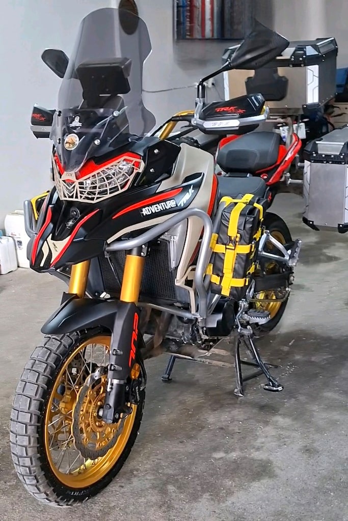 temiz benelli trk 702× 10000 de servis bakımlı 140.000 ekstra var - 2