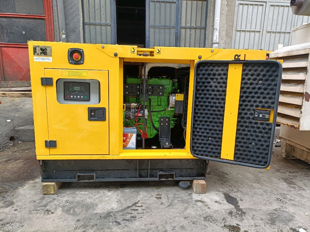 Aksa Jeneratör 25Kva