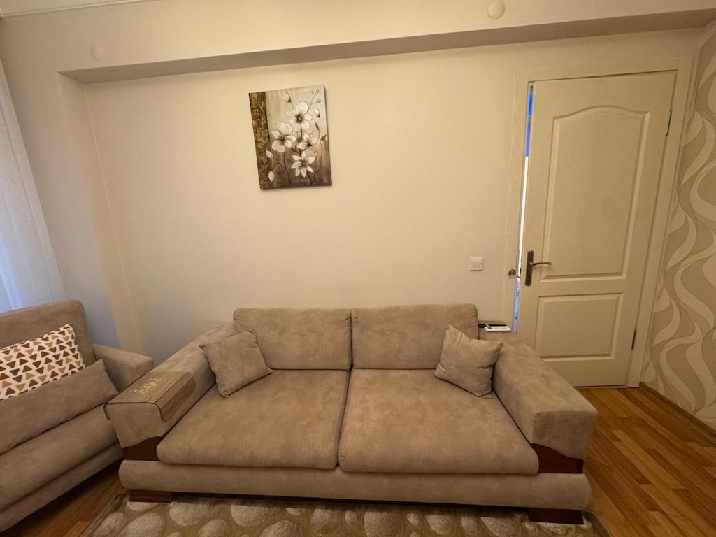 Temiz kullanılmış oturma odası takımı - 3