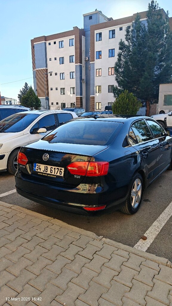 2013 Otomatik 1.6 TDI Volkswagen Jetta - 3