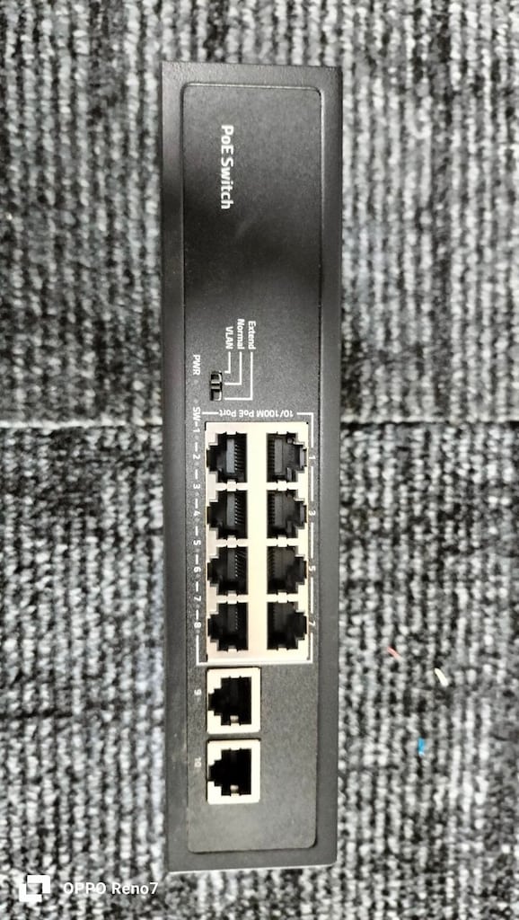 DEKOR BÜRO MOBİLYALARI ODS-8P2U 8 PORT POE SWITCH İKİNCİ EL