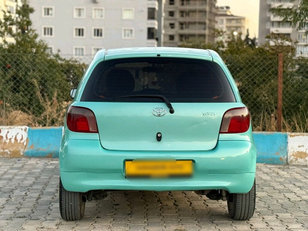 TOYOTA YARİS 1.3 Vvti SAF BENZİNLİ - 4