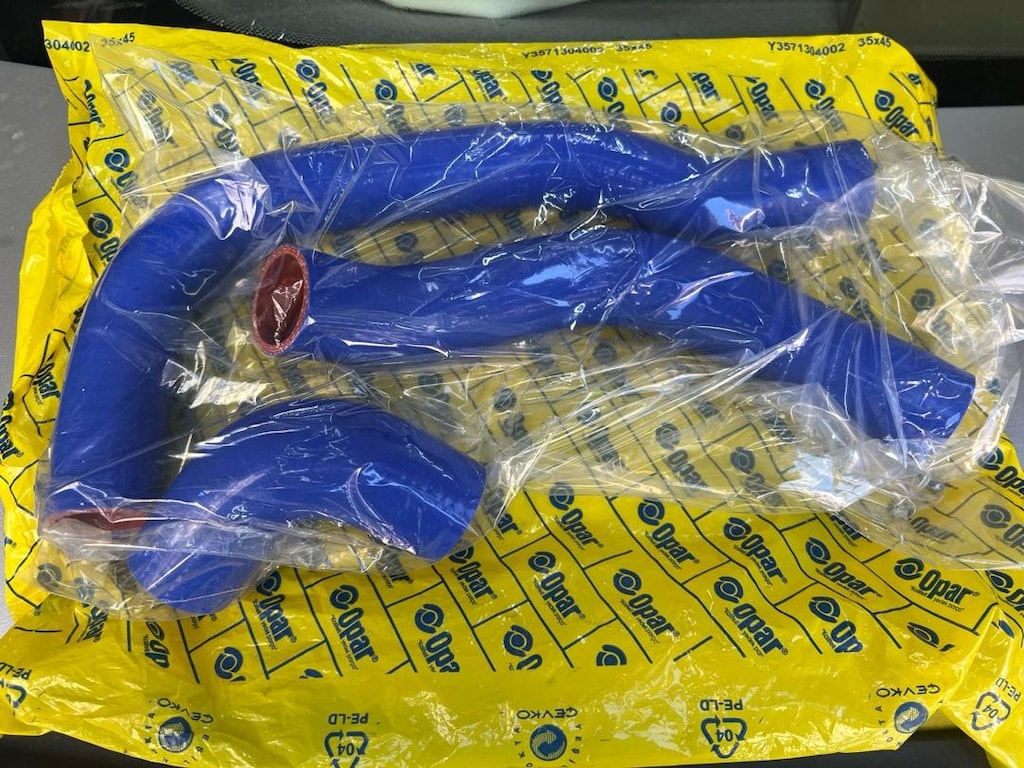 SİLİKON HORTUM SLX MOTOR TOFAŞ RADYATÖR ÜST RADYATÖR ALT VE TERMOSTAT - 2
