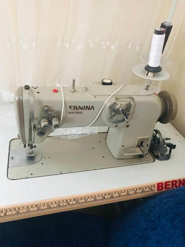 bernina 217 sanayi tipi piko makinası