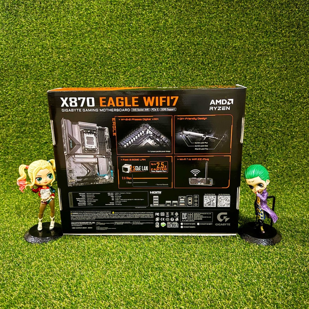 AMD RYZEN 7 7800X3D + GIGABYTE X870 EAGLE WIFI 7 + 32GB DDR5 - 3