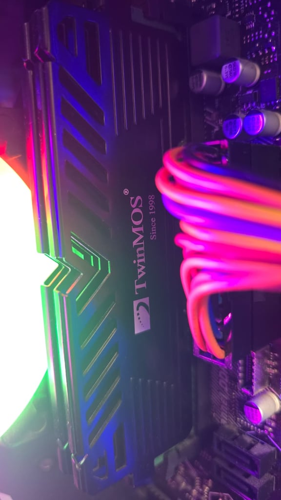 RYZEN 5 5600 AKVARYUM KASA OYUNCU BİLGİSAYARI - 3