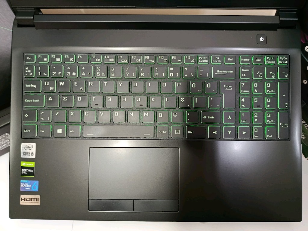 MONSTER İ5 10. NESİL İŞLEMCİLİ GTX1650 EKRAN KARTLI KUTULU LAPTOP - 7