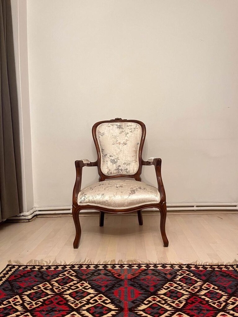 Antika Ceviz Yeni Döşenmiş Çift Berjer - 15