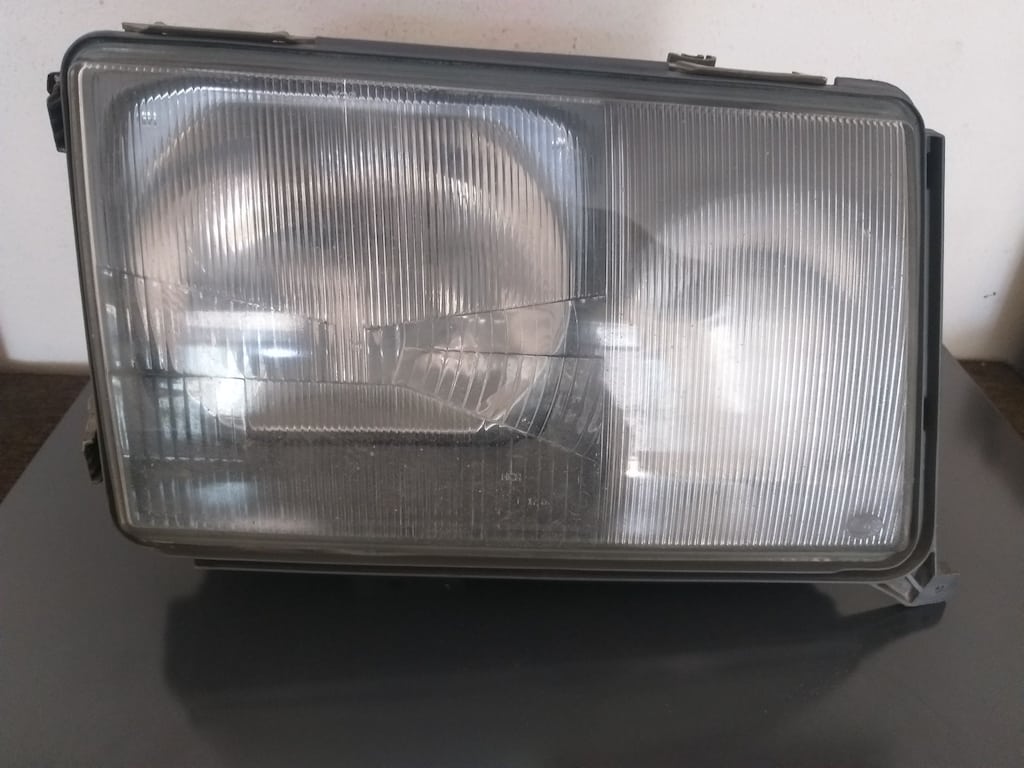 SAĞ FAR MERCEDES-BENZ 124 SEDAN - 15