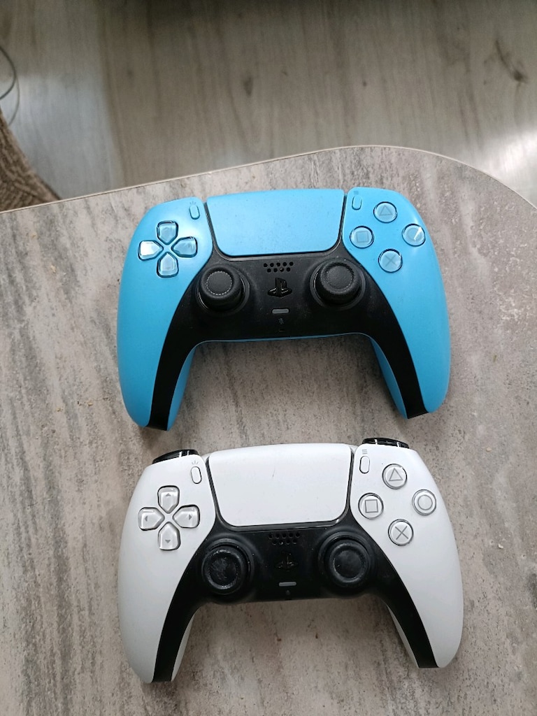 PlayStation 5 - 2