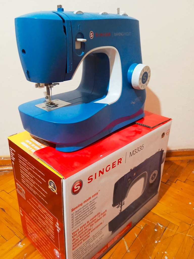 SINGER DİKİŞ MAKİNASI VE OVERLOK MAKİNASI