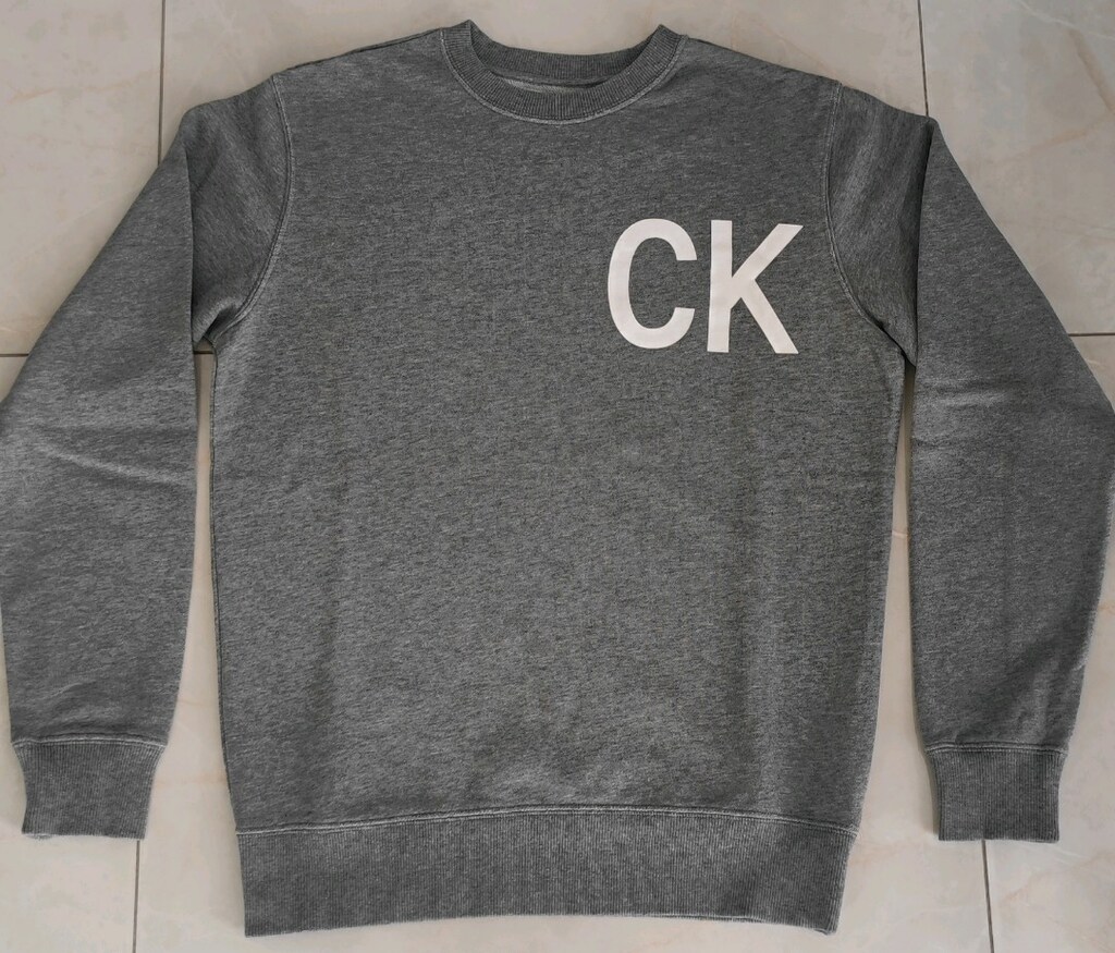 Calvin Klein Sweatshirt (Orijinal)
