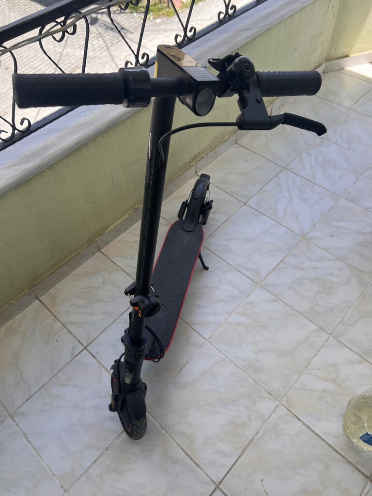 Xiaomi Mi Pro 2 Elektrikli Scooter + Yale Maximum Security Kilit (Set)