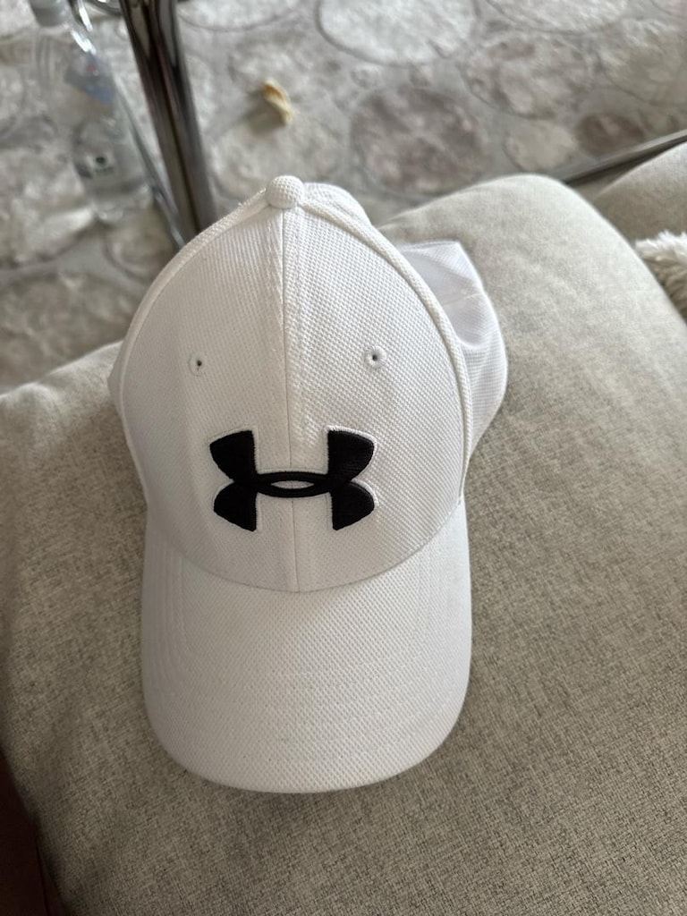 under armour şapka
