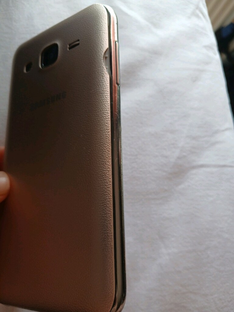 Samsung J2 Cep Telefonu - 3