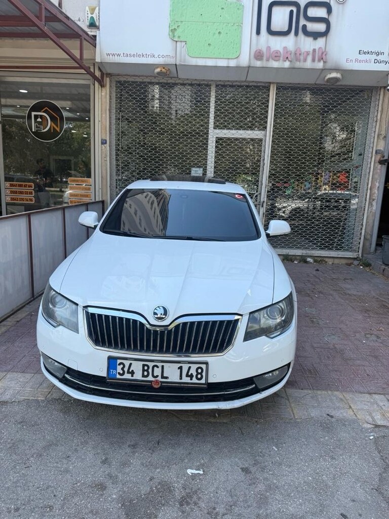 Skoda superb 2015 - 3