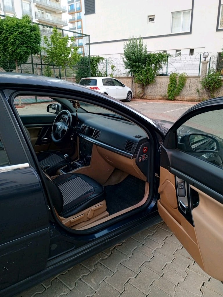 2003 model 2.2 Opel Vectra - 5