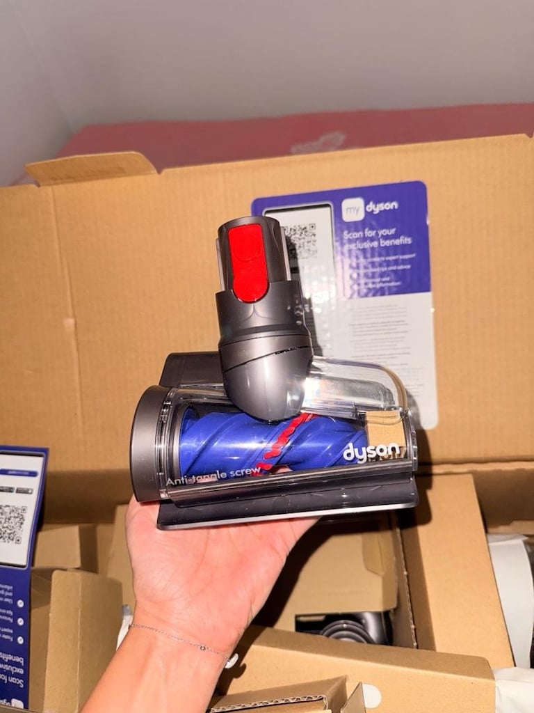dyson v12 detect slim absolute - 10