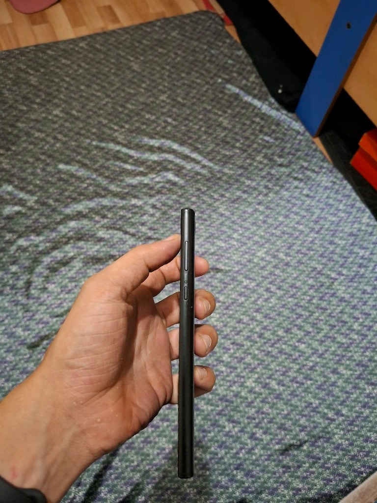 Sony L1 Tr - 4