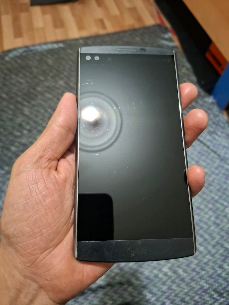 Lg V10 - 2