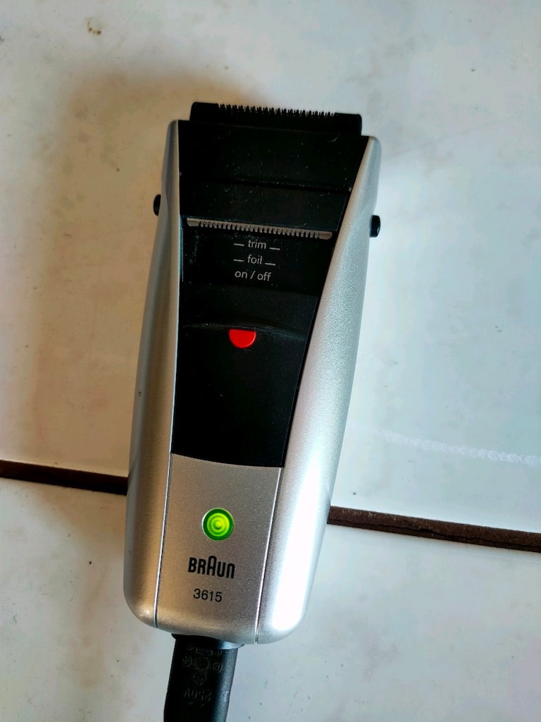 Braun 3615 . tıraş makinesi Hem şarjlı (kablosuz) hem de kablolu olara - 9