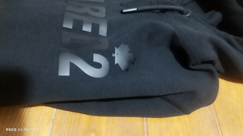 #Dsquared2  muhteşem havalı kapişonlu sweat..Çok harika - 10