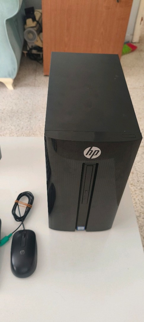 HP PAVİLİON FULL SET _. GRAFİK CANAVARİ. İ5 _8GB DDR4_4GB RX550_SSD - 4