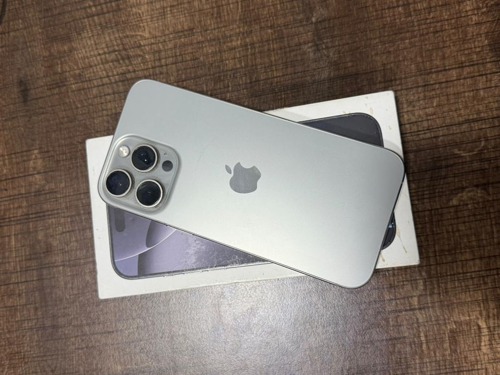 İPHONE 16 PRO MAX 256GB NATUREL TİTANYUM PİL SAĞLIĞI 92 YD - 4