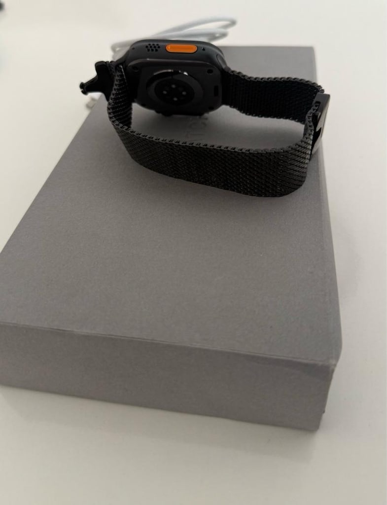 Apple Watch Ultra 2 - 9
