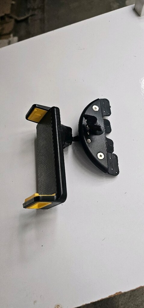 ARAÇ TELEFON TABLET TUTUCU - 2