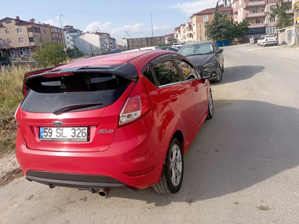 emsalleri nin altında temiz aile aracı - 7