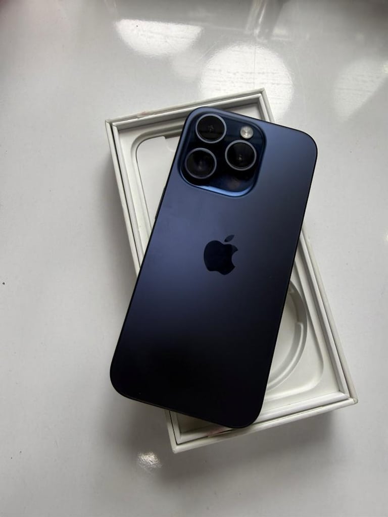 İPHONE 15 PRO 512 GB - 4
