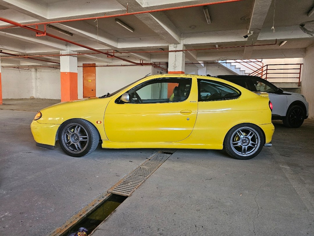 2001 megane coupe - 3