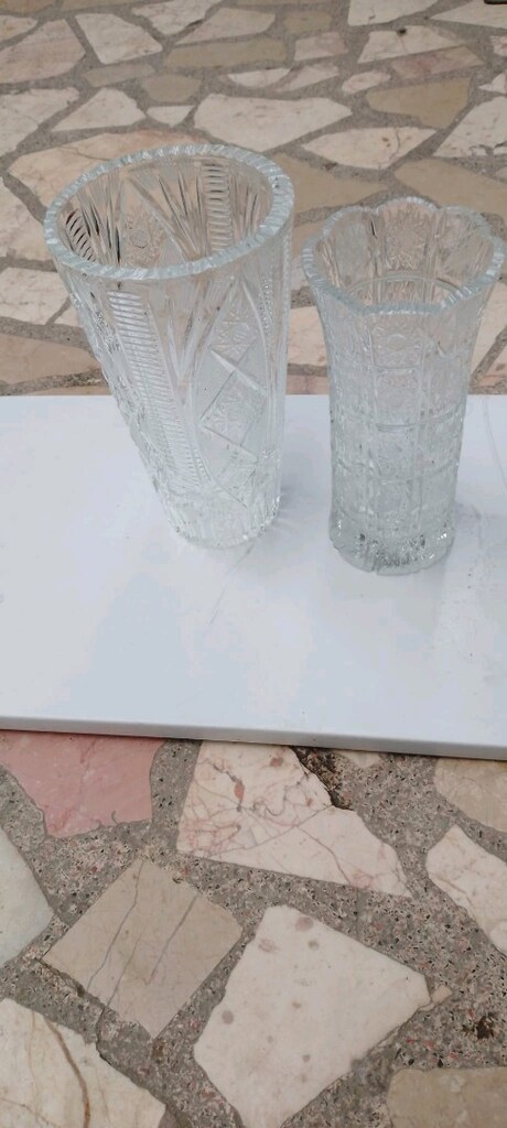 İKİ Adet Kristal cam vazo - 2