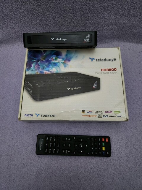 Neta markalı HD8900 model bir Teledünya dijital kablo alıcısıdır