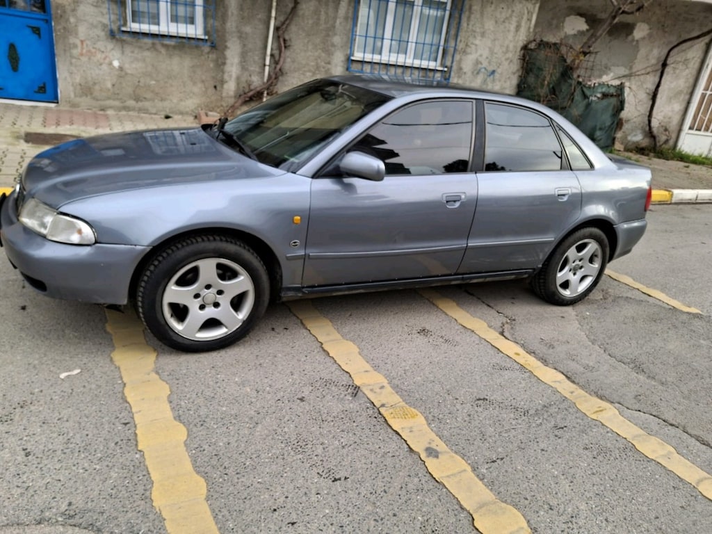 A4 otomatik 1.8T - 3
