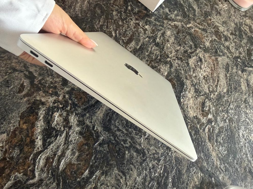 MACBOOK AIR 13 inc - 3