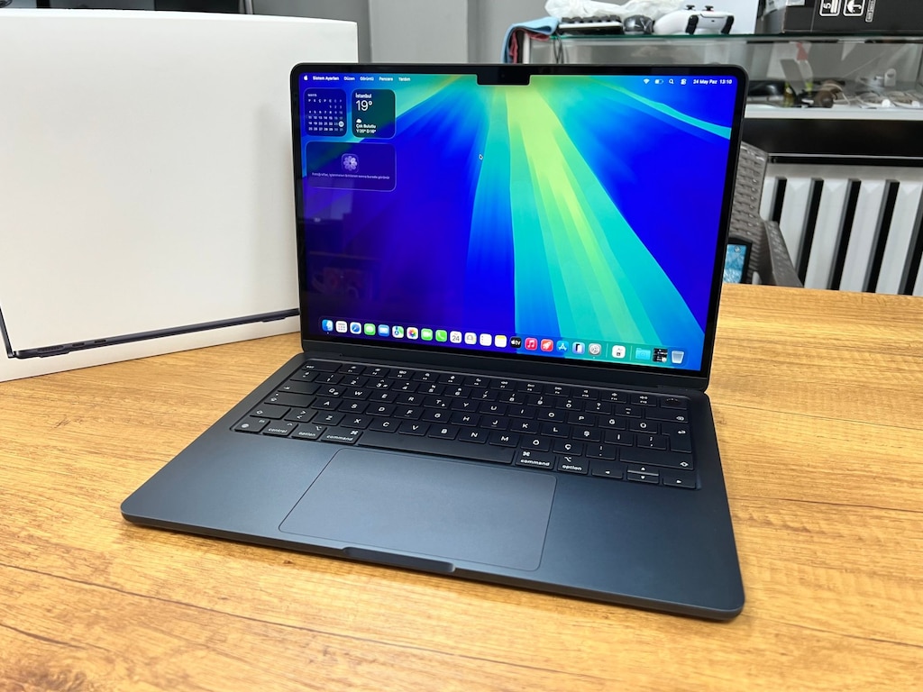 GARANTİLİ MACBOOK M2 16 GB 256 GB LAPTOP - 2