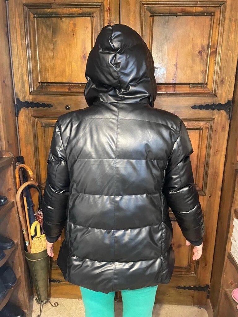İga Fashion Siyah Parlak Kapüşonlu Şişme Mont - 4
