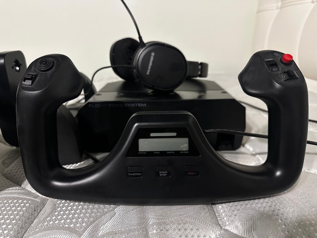 Logitech G Saitek PRO Flight Yoke System +Kulaklık (Tertemiz) - 2