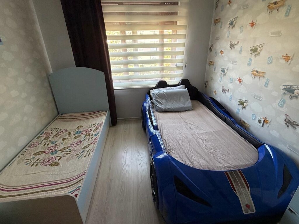 Led ışıklı araba baza (yataksız) - 13