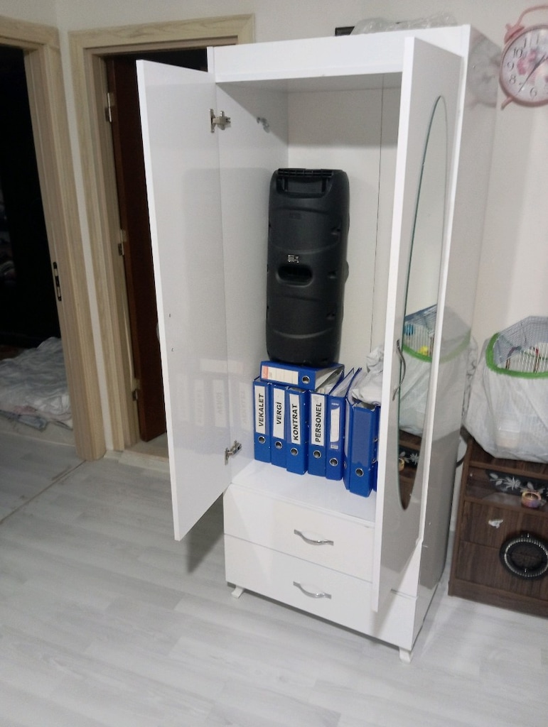 Elbise dolabı - 2