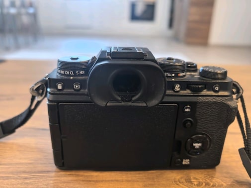 Fujifilm XT4 fotoğraf makinesi ve seti