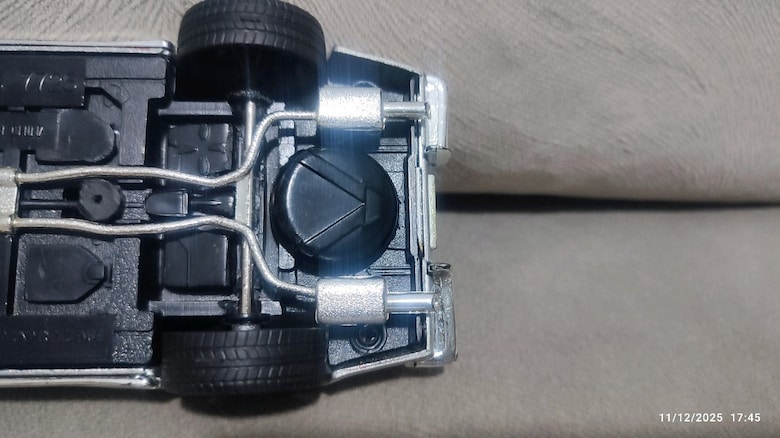 1968 Corvette Stingray modeli metal diecast oyuncak araba - 15