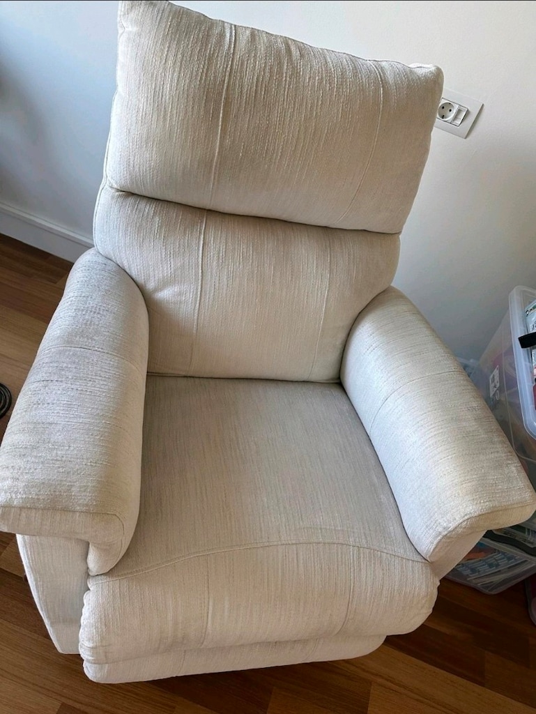 LAZBOY - 2