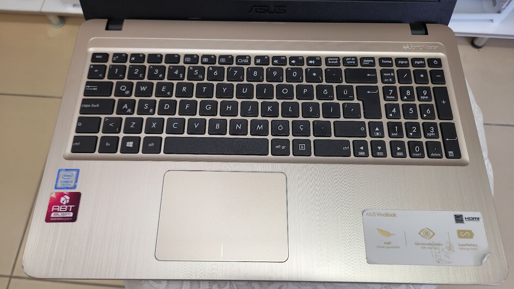 ABT BİLİŞİM – ASUS VivoBook i3-7100U | 4 GB RAM | 240 GB SSD - 4