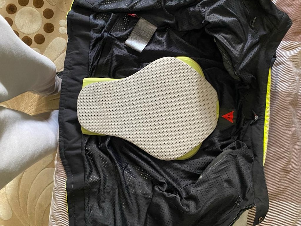 Dainese VR46 Air Black Fluo Yellow Jacket - 8